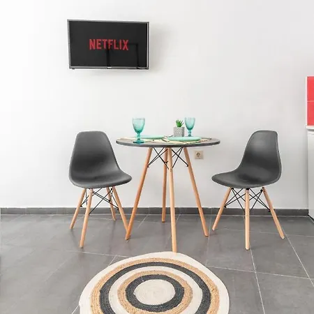 Modern Studio Near Downtown Iraklio Exterior foto