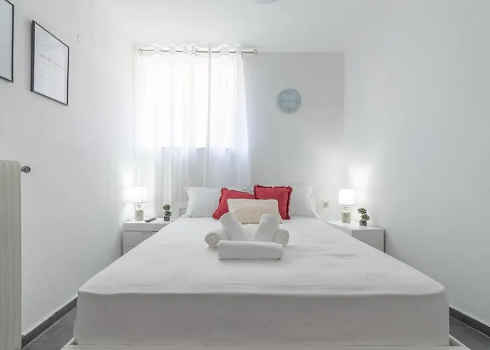 Modern Studio Near Downtown